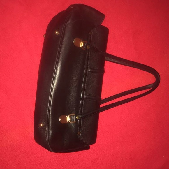 Authentic Vintage Gucci Purse - Picture 2 of 2